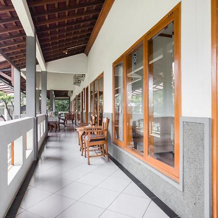 Reddoorz Plus @ Purwodadi Pasuruan Εξωτερικό φωτογραφία