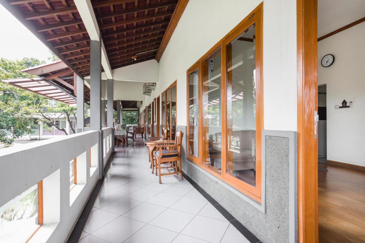 Reddoorz Plus @ Purwodadi Pasuruan Εξωτερικό φωτογραφία